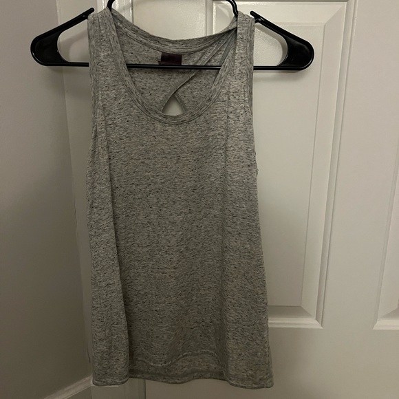 Carrie underwood tank top with open back// size xs - Picture 1 of 3